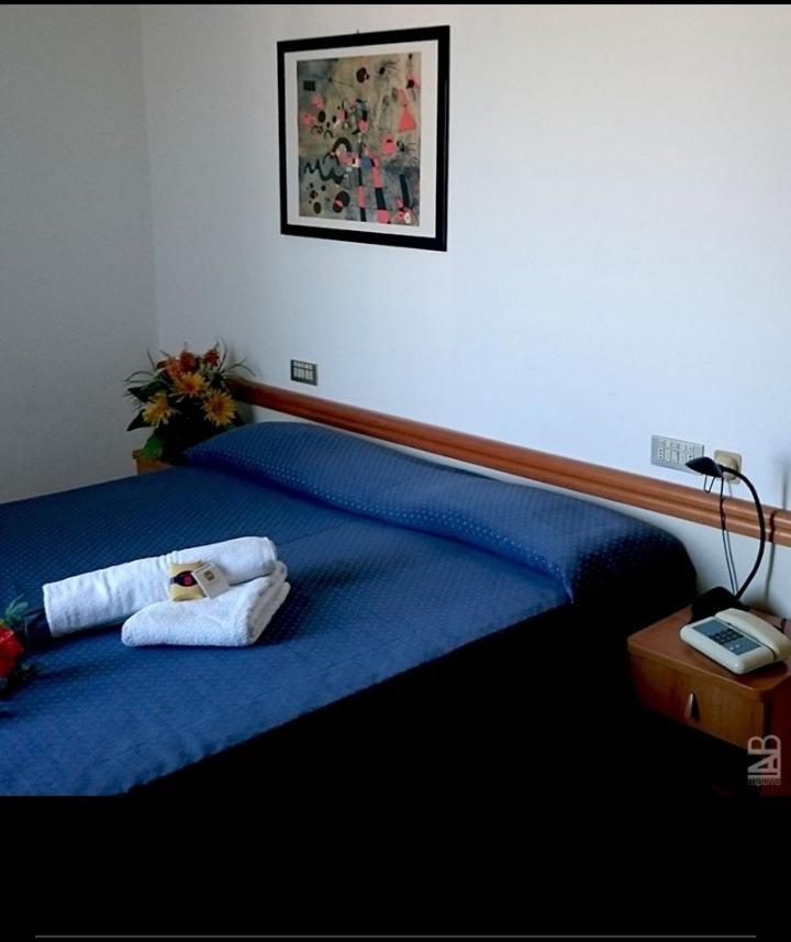 Hotel Grand Meeting Rimini Zewnętrze zdjęcie