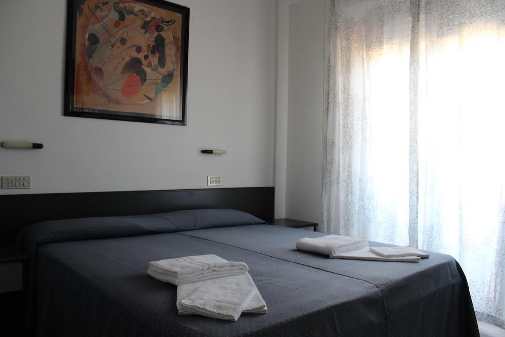 Hotel Grand Meeting Rimini Zewnętrze zdjęcie