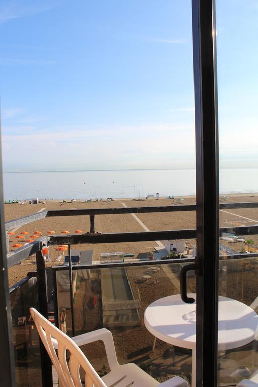 Hotel Grand Meeting Rimini Zewnętrze zdjęcie